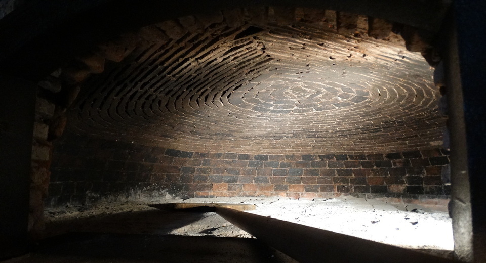 Bread oven